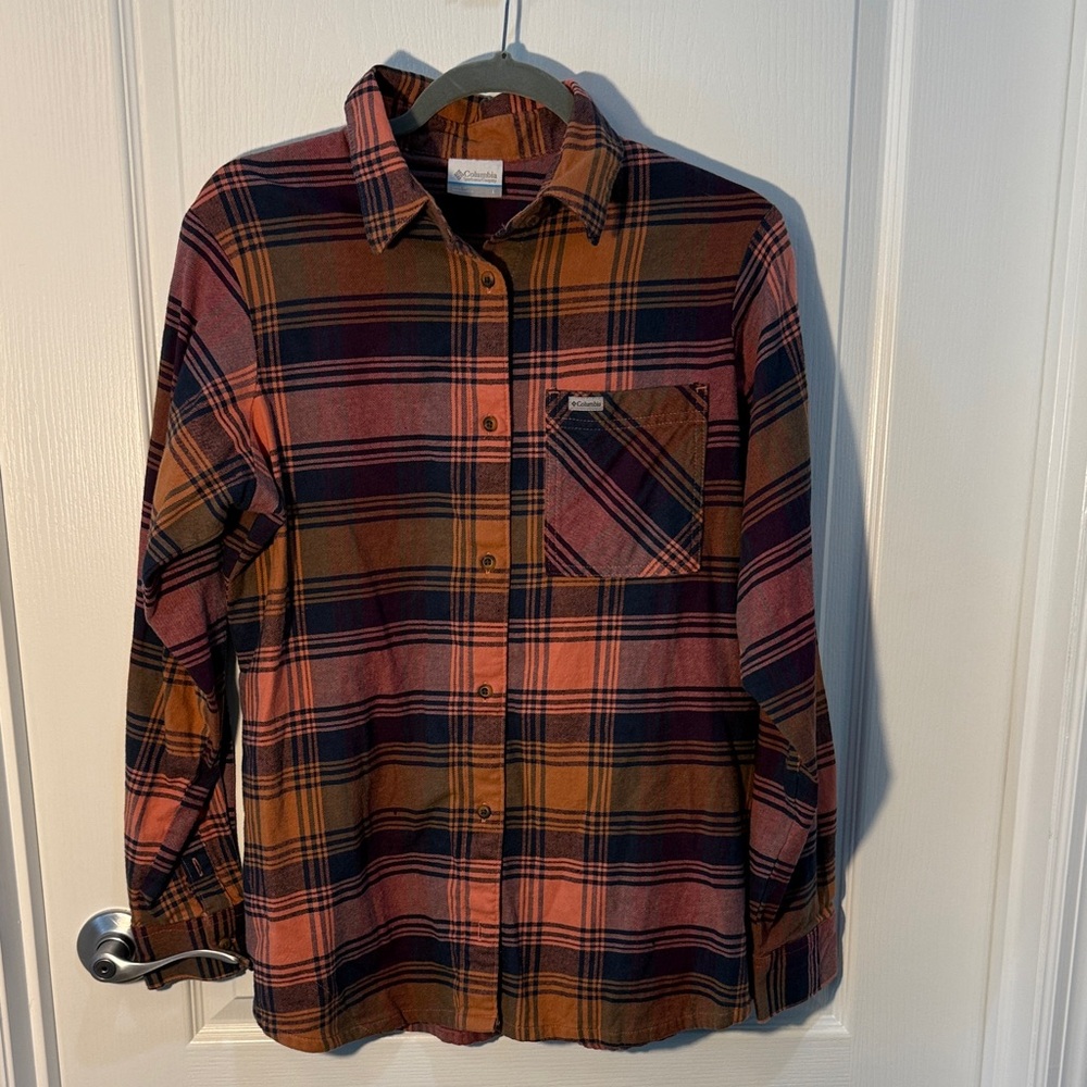 Columbia Women’s Flannel Plaid Button Down Shirt - Pink,Orange, Blue Size L